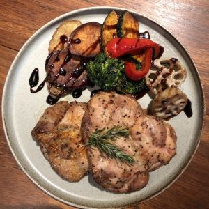 鶏もも肉のレモンペッパーマリネ