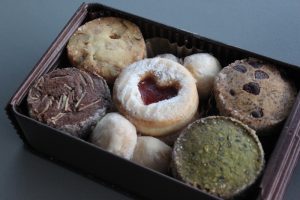 ブラックボード_クッキー缶03-1